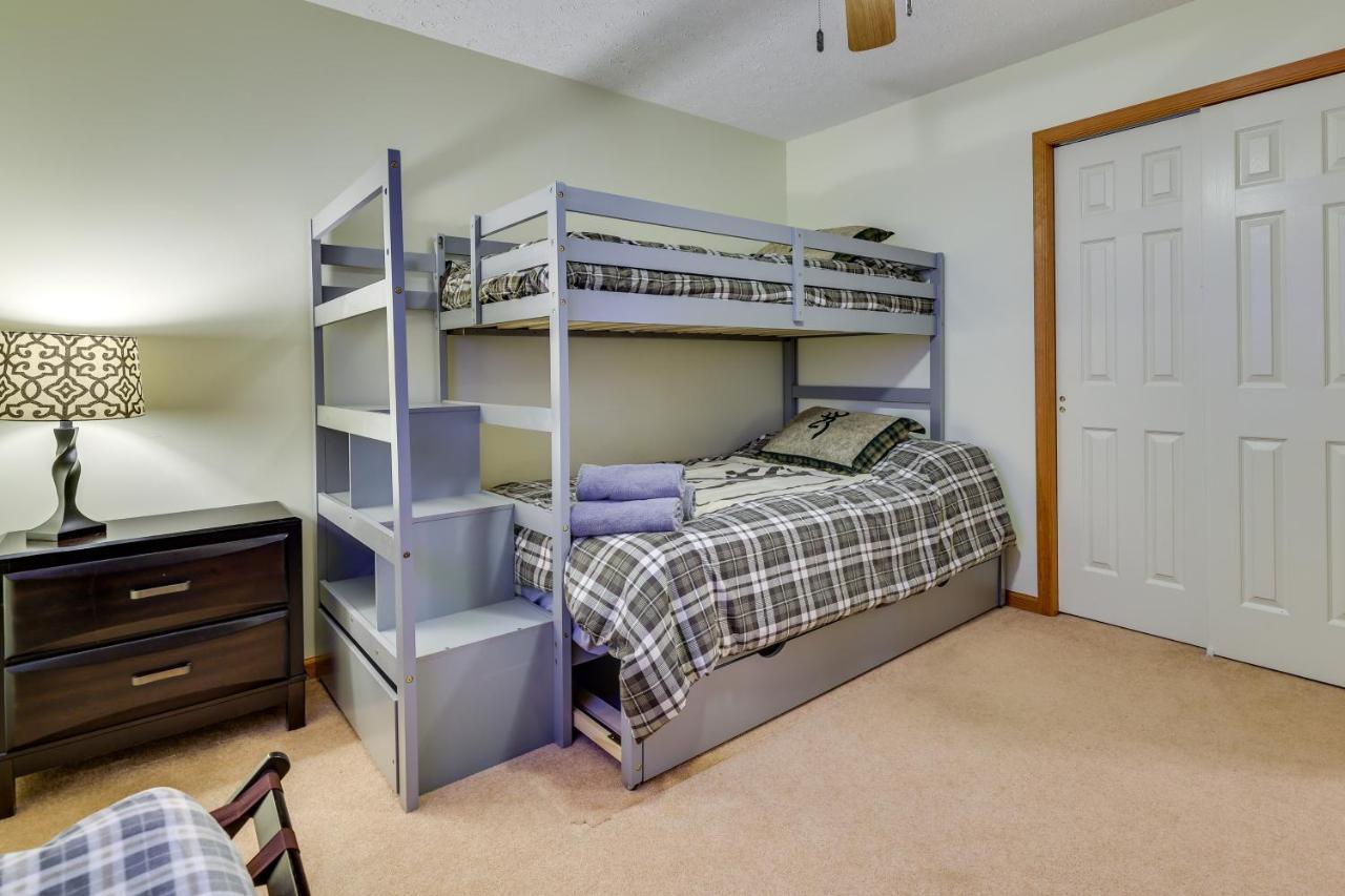 Cozy Big Bass Lake Home With Hot Tub And Game Room! Gouldsboro Екстер'єр фото