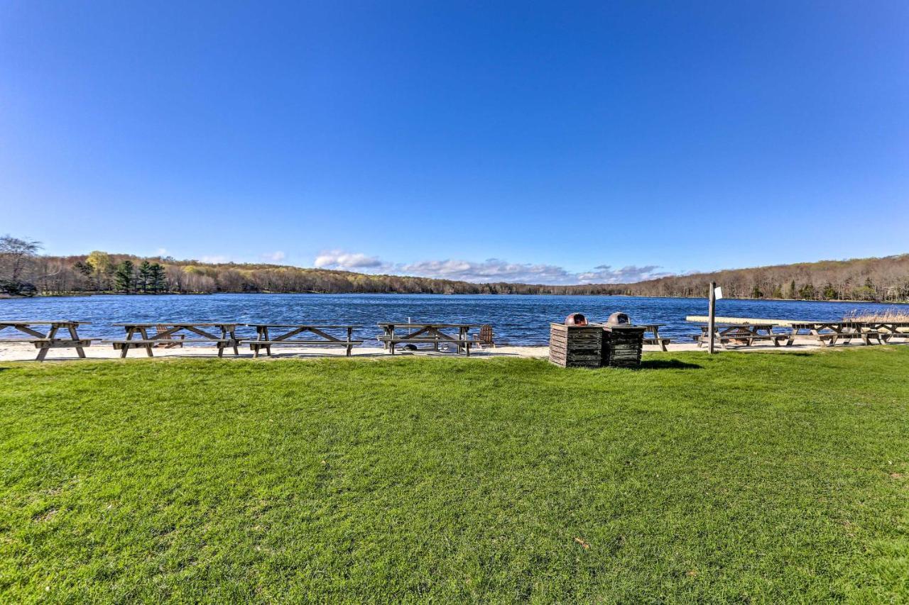 Cozy Big Bass Lake Home With Hot Tub And Game Room! Gouldsboro Екстер'єр фото