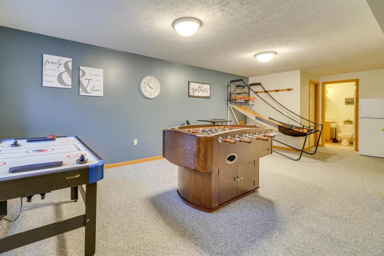 Cozy Big Bass Lake Home With Hot Tub And Game Room! Gouldsboro Екстер'єр фото